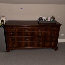 Mahogany Wood Dresser And Night Stands 