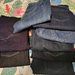 15 WOMEN'S JEANS NEW: VARIOUS SIZES