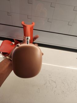 Apple headphones