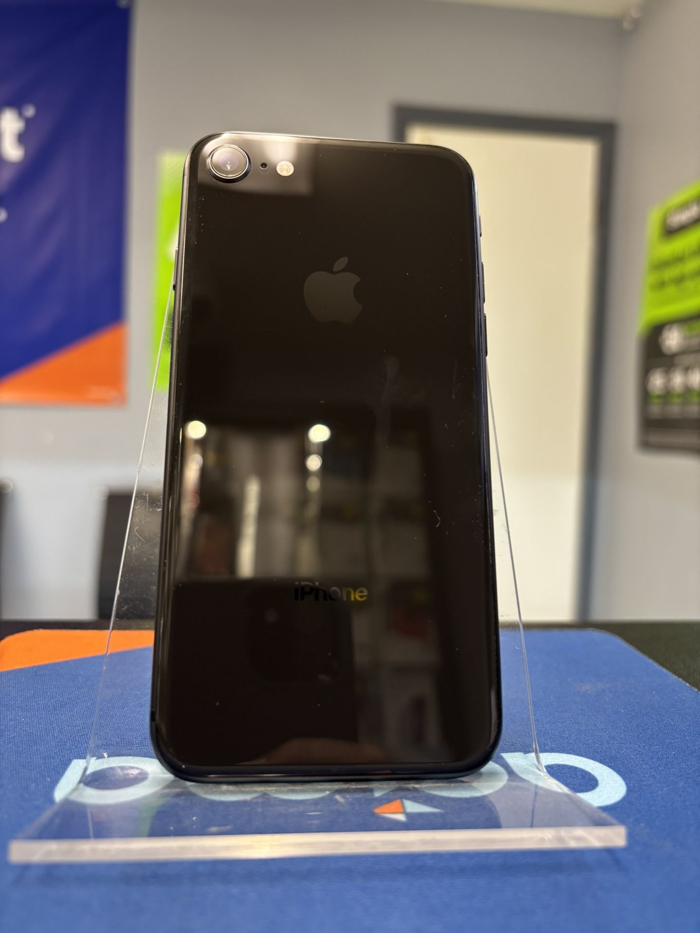 Apple iPhone 8 64Gb Unlocked