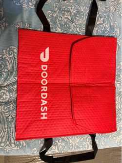 Official DoorDash Red Insulated Thermal Delivery Bag with Handles & Flap Closure
