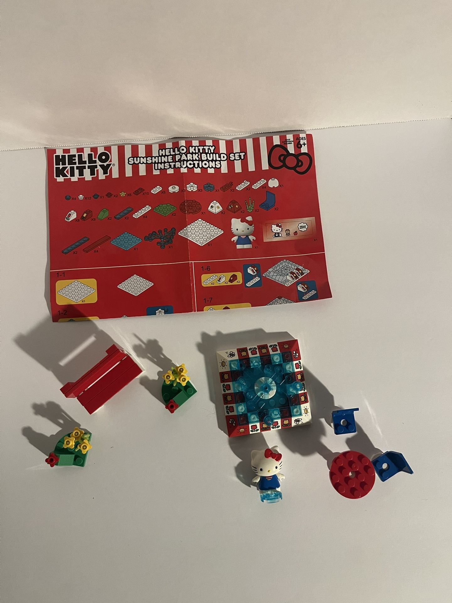 Sanrio Hello Kitty Sunshine Park Build Set Building Block With Figure READ
