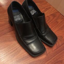 Mootsies Tootsies Parlour Leather Blunt Toe Block Heel Size 8