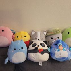8 Squishmallows