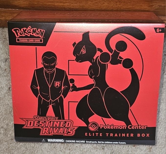 Pokemon TCG Destined Rivals Pokémon Center Etb