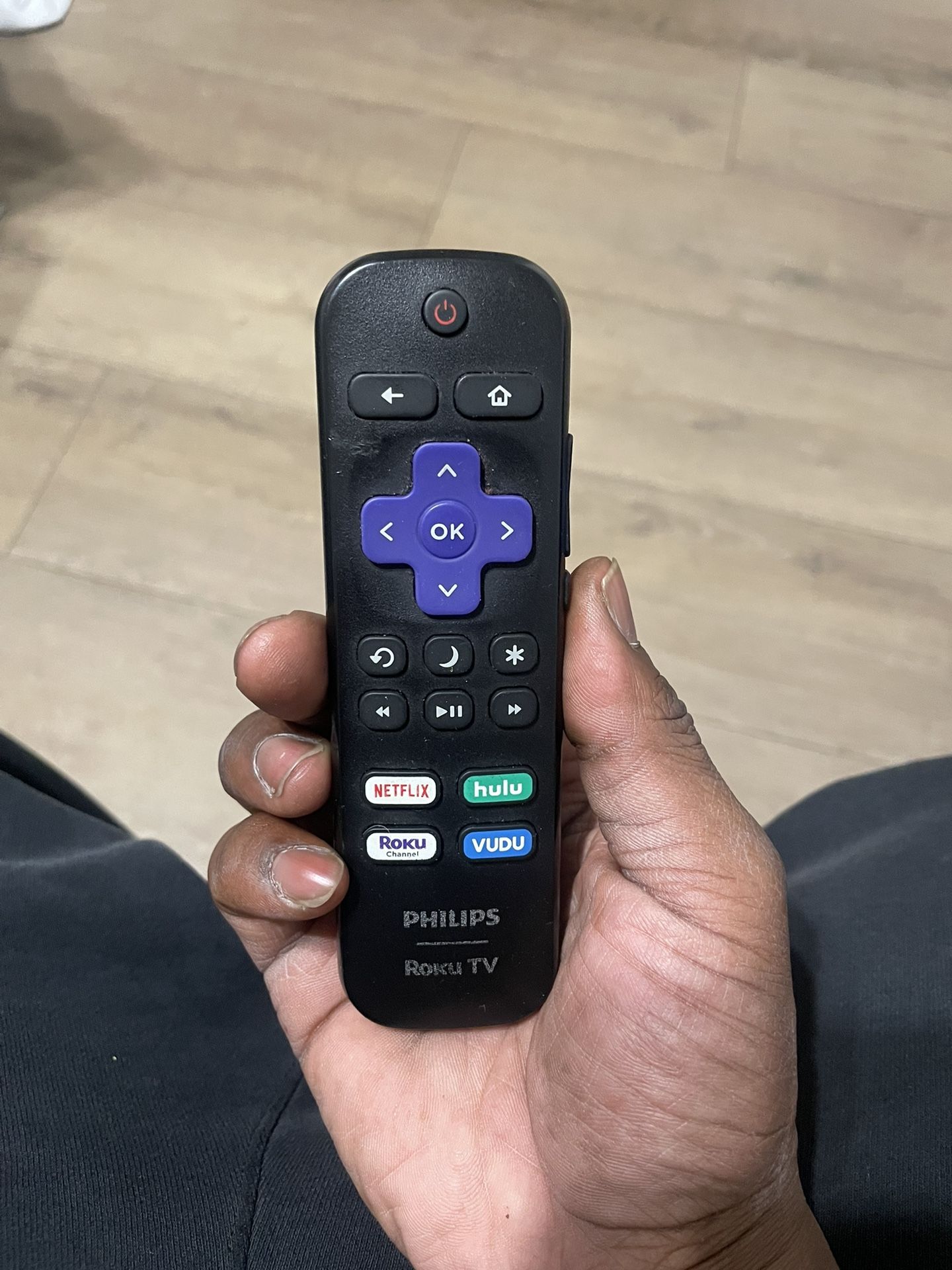 Philips 32 inch roku tv