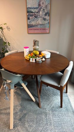 Article Dining Table