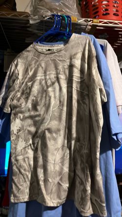 Men’s 2XL camo t-shirt