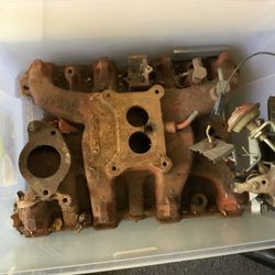 International 345 Intake And Carb