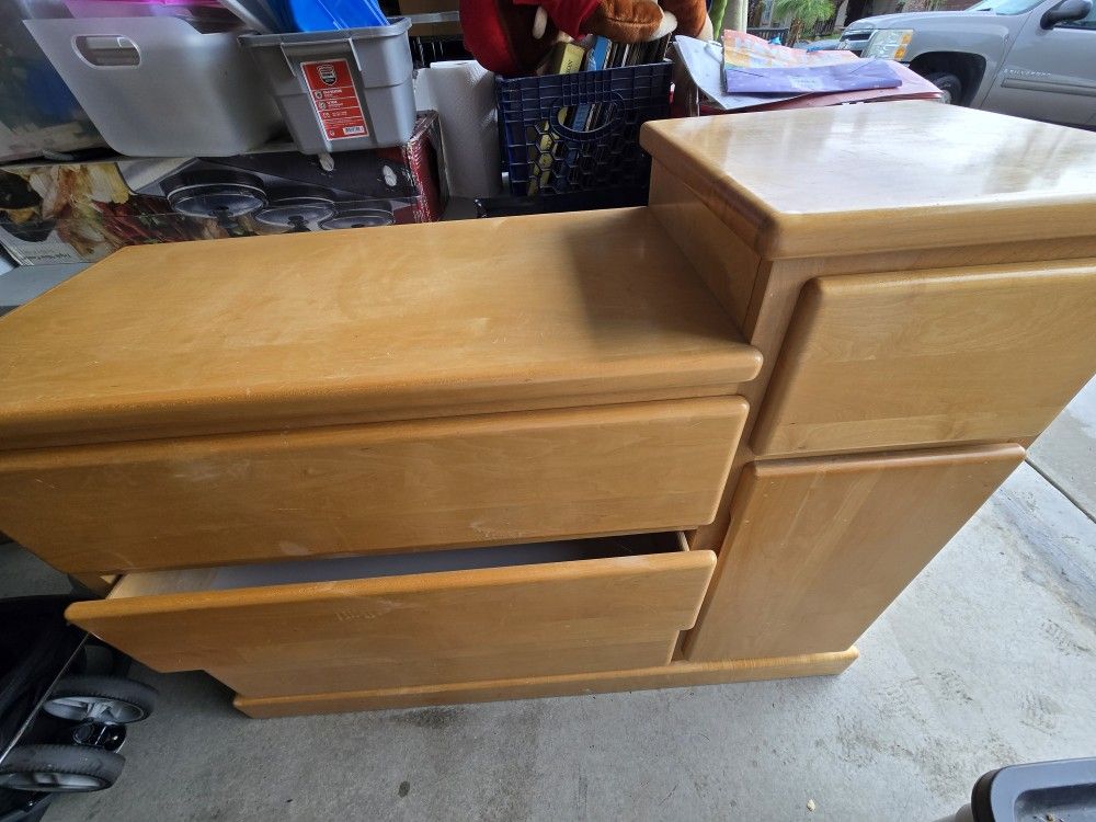 Baby Dresser/changing Table Combo