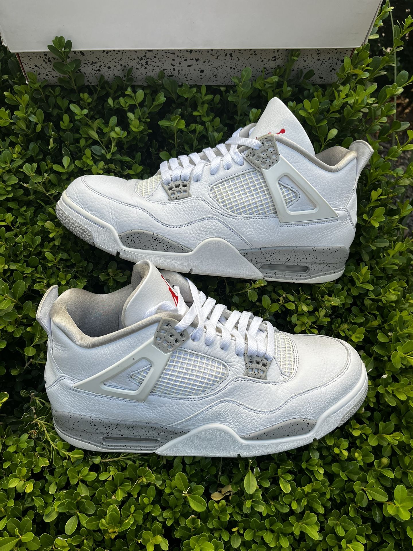 Size 12 - Jordan 4 Retro Mid White Oreo