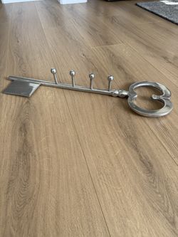 Cast Aluminum Skeleton Key Coat Rack Hanger