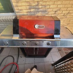 Charbroil 4 burner bbq grill, side burner, stainless Red / infrared, works great, needs cleaning
