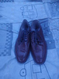 Dress shoes, brown, size 8.5
