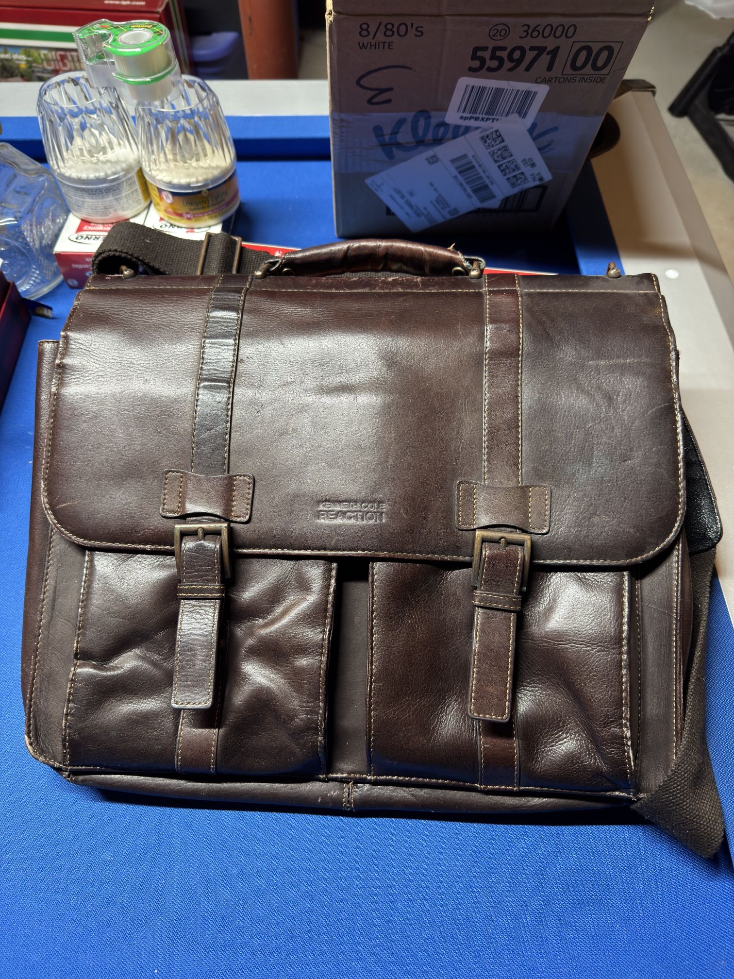 Kenneth Cole Leather Shoulder Bag
