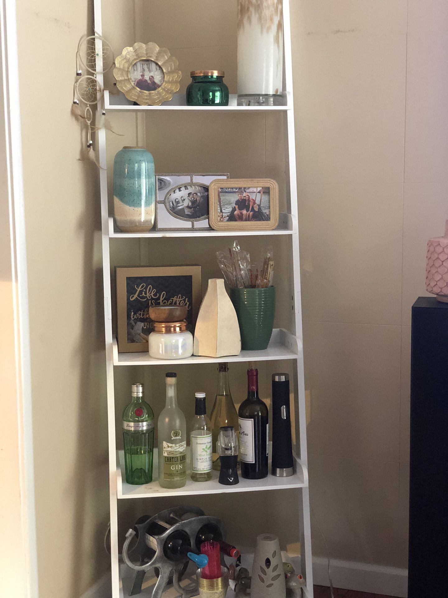 Decorative Shelf