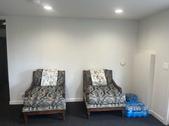 2 Chairs