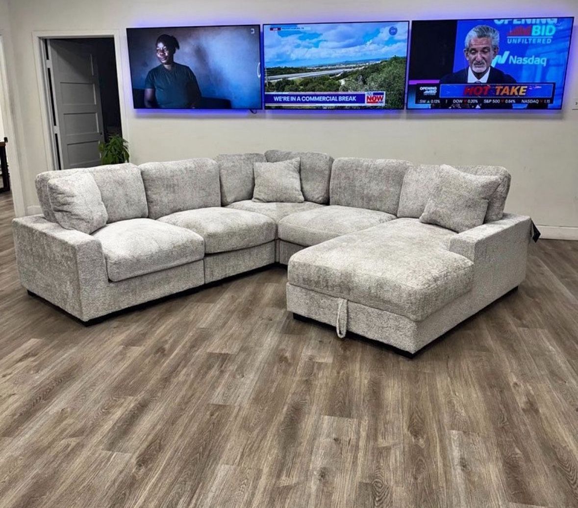 NEW IN BOX - Grey Sectional With Accent Pillows and STORAGE CHAISE** Finance Available $54 down