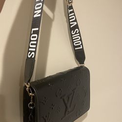  Black Louis Vuitton Bag 