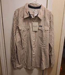 BRAND NEW Women's Wrangler Western Long Sleeve