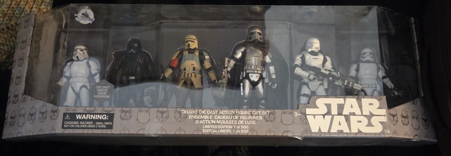 New 2017 D23 Expo Star Wars Stormtrooper Deluxe Die Cast Action Figure Gift Set