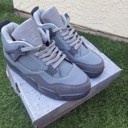 Jordan 4 Grey