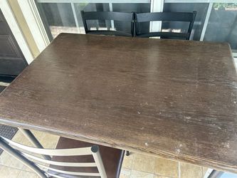 Small dinning table