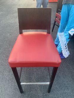 Restaurant high chairs have 5! Retails $250 each