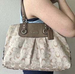 Coach purse