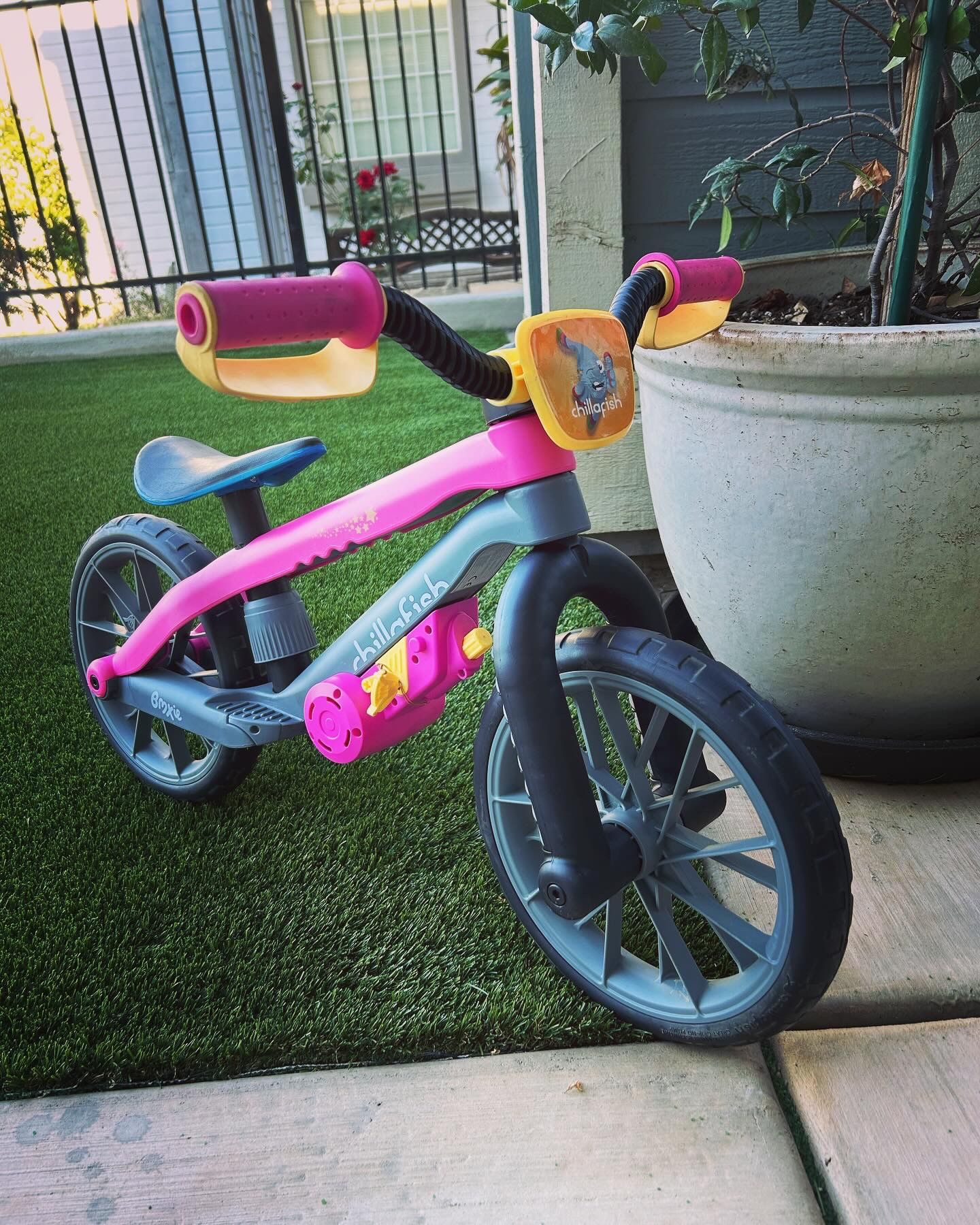CHILLAFISH KIDS BALANCE BIKE 12” Wheels