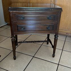 Kenmore 1930’s Vintage Sewing Machine With Integrated Table