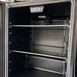 Dishwasher Fridge 