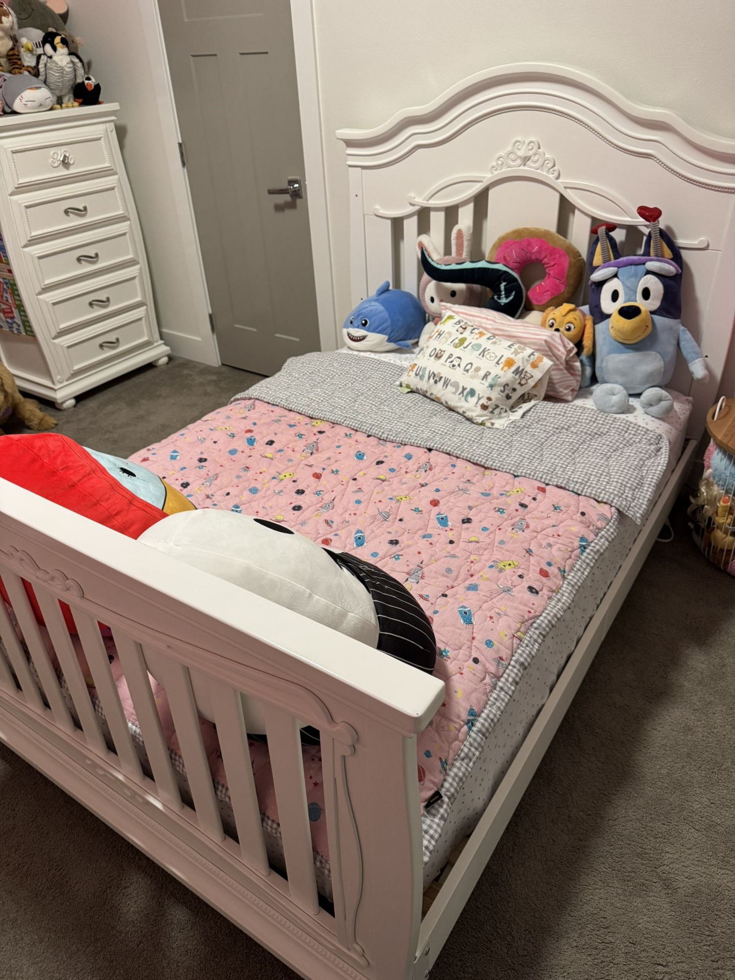 Kids Bedroom Set With Crib/Full Bed