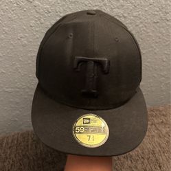 TR fitted hat