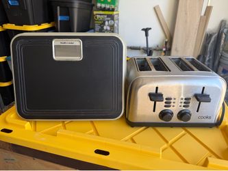 Toaster and scale