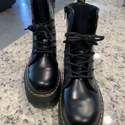 Dr. Marten’s Jadon 