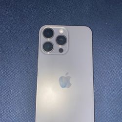 iPhone 15 Pro Max