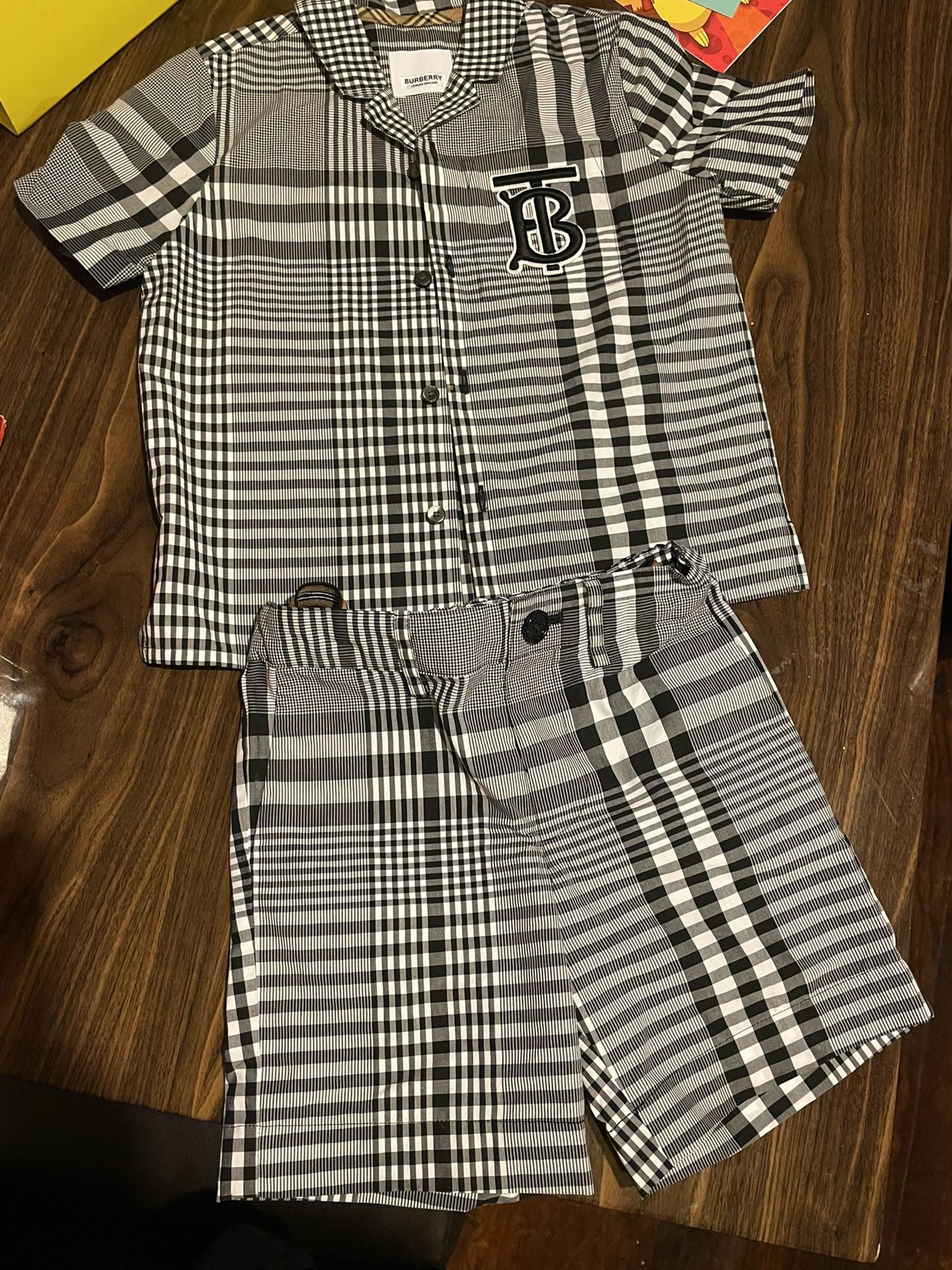 Kids Burberry Short Set