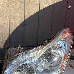 Infiniti g37 2010-2013 headlight OEM