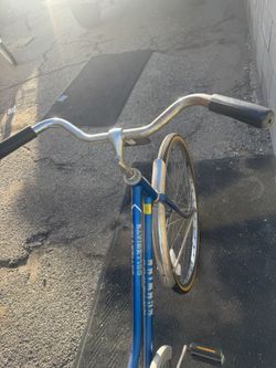 Vintage Schwinn Collegiate Bike