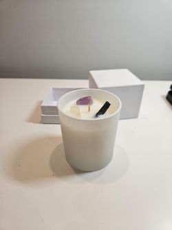 Moon Ritual Crystal Candle – Amethyst, Green Kyanite, Quartz