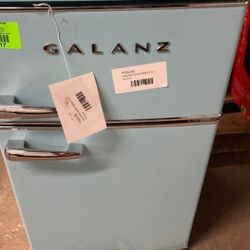 Galanz mini fridge
