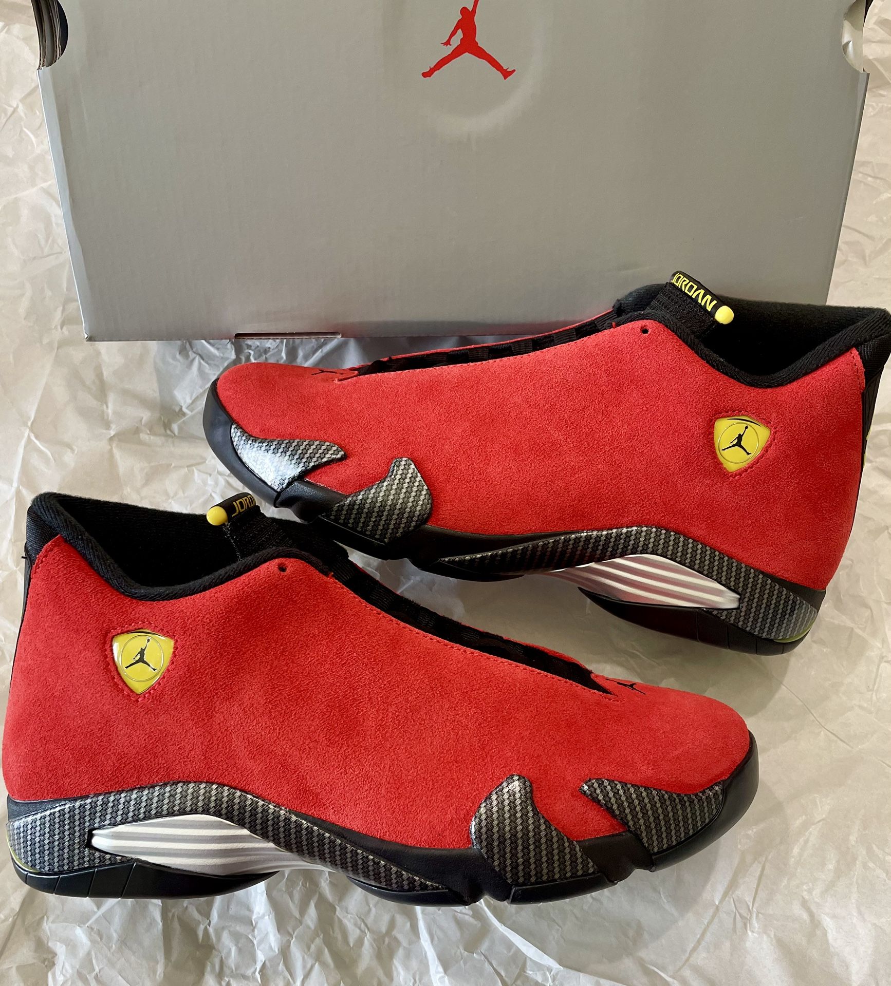 Jordan 14 Ferrari’ 2025’ Size 11, Brand New!