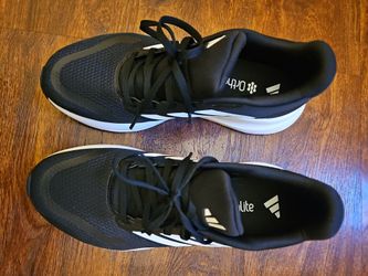 Men's Adidas Running Sneakers Black White size 8