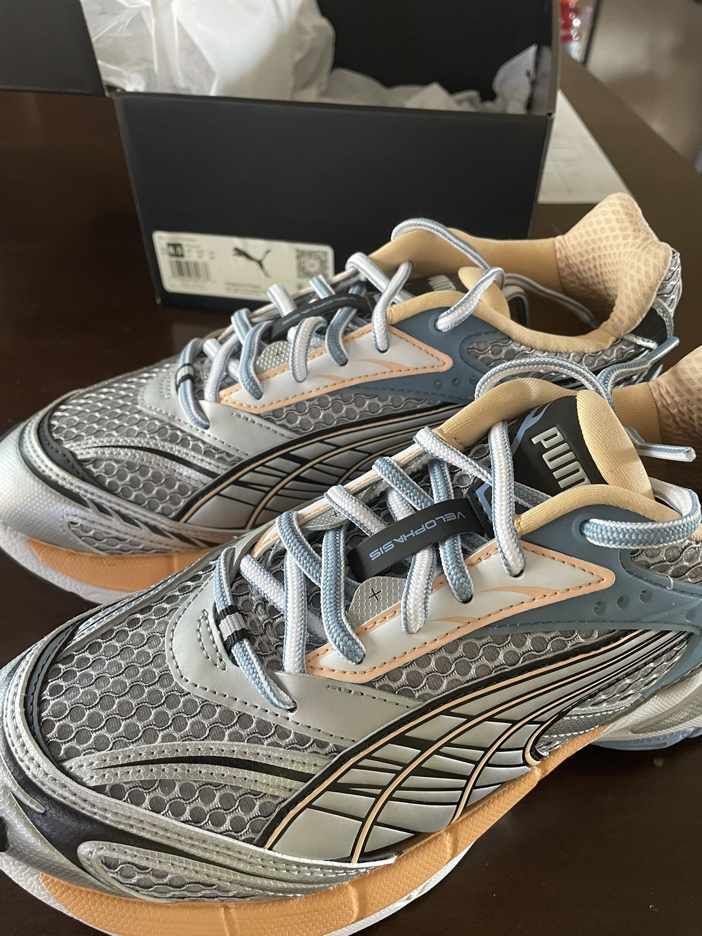 Women’s Puma Size 8.5 Shoes NIB