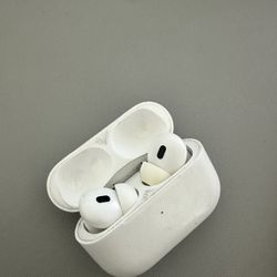 Selling “Found” AirPod Pro 2