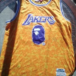 MICHELL AND NESS LAKERS ABATHING APE JERSEY
