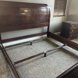 Ralph Lauren Wooden Bedroom See (espresso) Very High Quality With Two End Tables And Dresser (needs New Handles) 