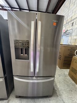 Refrigerator Open Box 