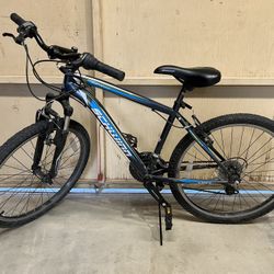 Schwinn castle rock 24 shop